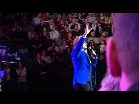 Видео: Дорожное радио в Ледовом. Николай Басков.