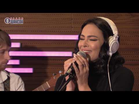 Видео: Настасья Самбурская - Алеша-ша!