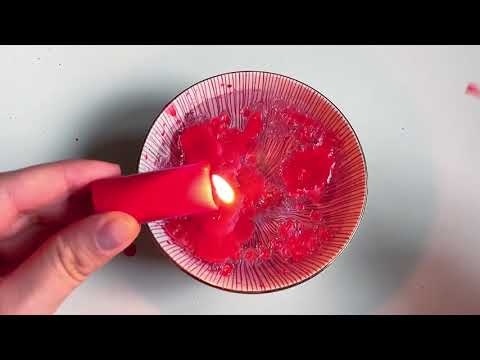 Видео: ОН ЛЮБИТ?? 🕯 Гадание на Воске 🧿 Лунное Гадание