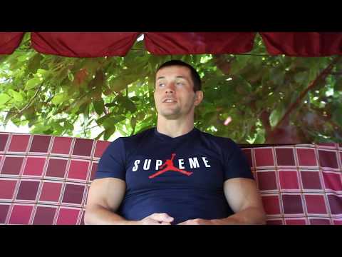 Видео: Можно ли тренировать мышцы, если они ещё болят?