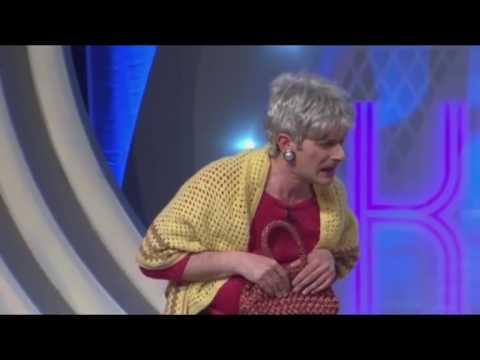 Видео: Комиците: Семейна идилия