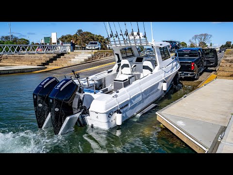 Видео: Тест-драйв Northbank 750HT | Прогулка по морям со скоростью 20 узлов!