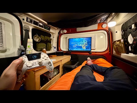 Видео: Играем в игры в мини-машине