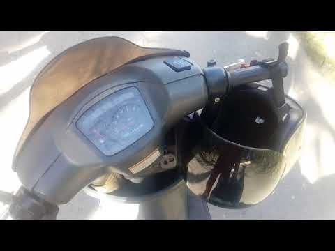 Видео: Мопед Suzuki Address 110