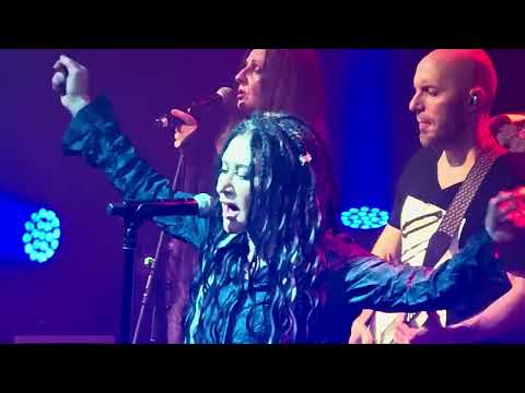 Видео: Линда - Никогда (СПб live 11/10/2024)