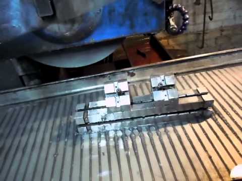 Видео: Шлифовка ножей под углом на УСП