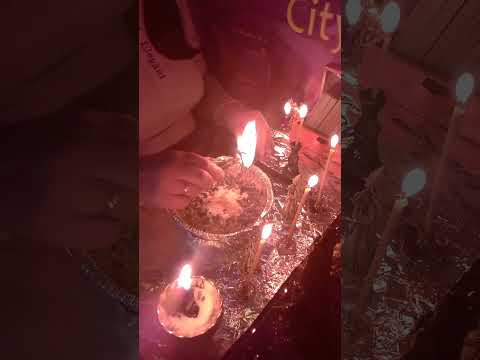 Видео: Снимаем порчу с ног.