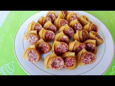 Видео: Ужин за 20 минут: макароны с фаршем внутри!