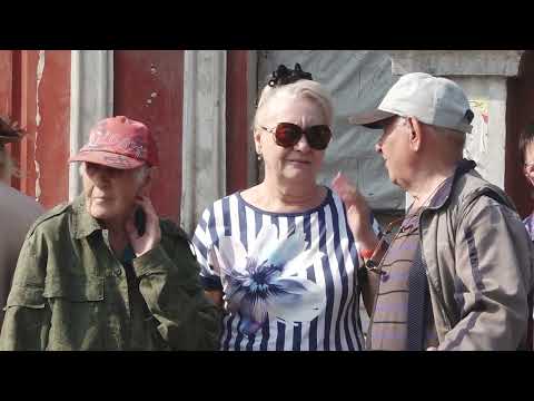 Видео: И вновь срыв муниципального заказа. Дачные автобусы в Абакане опять не вышли на маршрут - Абакан 24