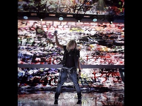 Видео: Дмитрий Бикбаев - "Мы ждем перемен" / Живой звук, эфир от 07.08.2015.