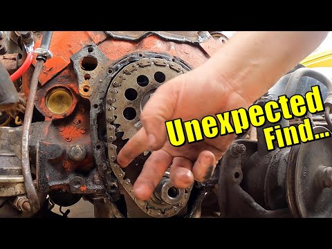 Видео: Незапланированная замена цепи ГРМ Chevrolet на нашем проекте C10 1970 года