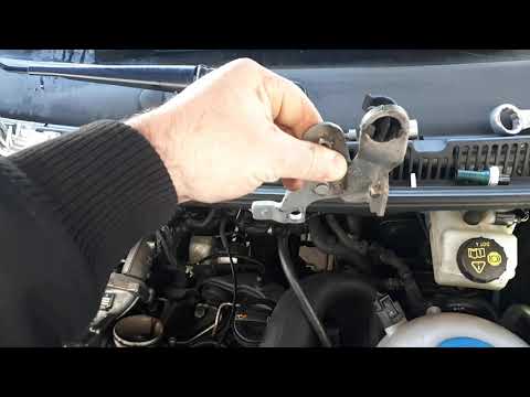 Видео: Замена датчика давления масла Т5 VW BiTDI 2012