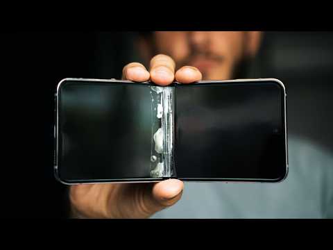 Видео: Купил Galaxy Z Flip 5, а он развалился за полгода