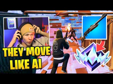 Видео: MrSavage заставляет ВСЕХ выглядеть БОТОВ в Squads UNREAL Reload!