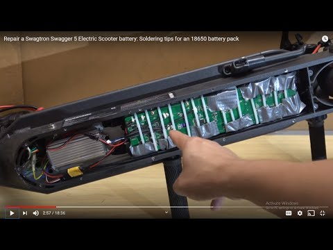 Видео: Ремонт аккумулятора электросамоката Swagtron Swagger 5 (Xiaomi M365): советы по пайке аккумулятор...