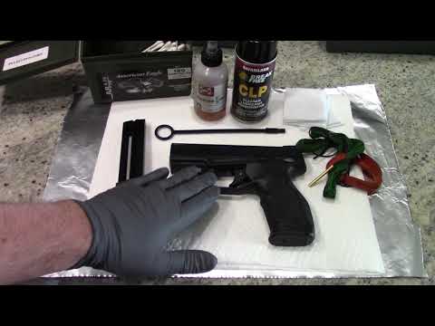 Видео: Как чистить Taurus TX22
