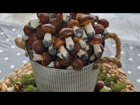 Видео: БЪРЗИ,ЛЕСНИ И МНОГО ЕФЕКТНИ СЛАДКИ ГЪБКИ С ПРЕСА