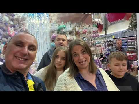 Видео: Рождество в садовом центре Busy Bee. Остров Уайт.