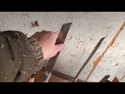 Видео: Переделка китайского токарного станка из жести.