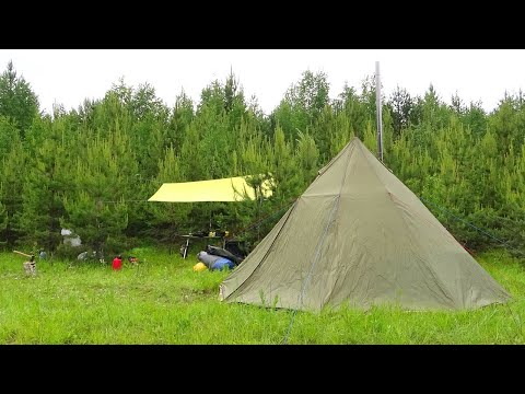 Видео: Летняя рыбалка ч2. Четыре дня один в глухой тайге. Таёжный быт, кухня. Северная река. Жизнь в лесу