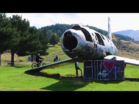 Видео: Половина век стојат на ридот над Битола,два американски борбени авиони на „Тумбе Кафе“