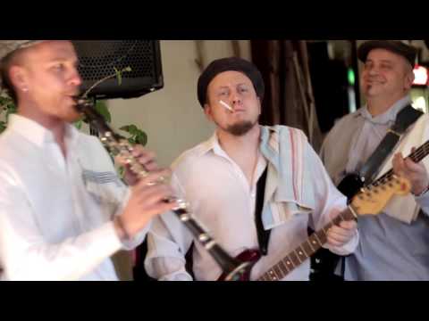 Видео: СЕВЕРОЗАПАДНЯЦИТЕ-Изгинааме ( OFFICIAL VIDEO ) +субтитри