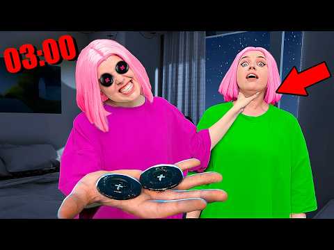 Видео: Не заходи в ПУГОВИЧНЫЙ МИР в 3:00 НОЧИ !!!