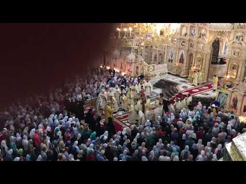 Видео: МОЩЬ!!! «Во царствии Твоем» Хор Почаевской Лаври