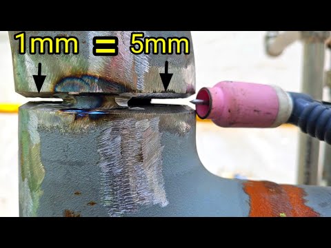 Видео: Блестящая идея расширить узкий зазор с помощью сварочного тепла