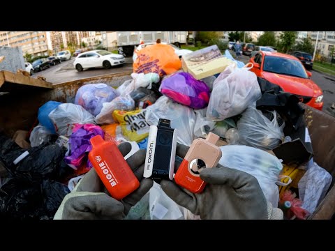 Видео: Как я зарабатываю лазая по мусоркам ? Dumpster Diving RUSSIA #92