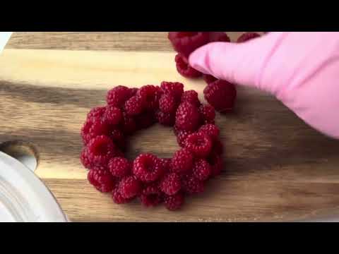 Видео: Малиновый мармелад #малиновыймармелад #желеизмалины #малинаизжелатина #малина #молдмалиновый 