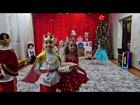 Видео: Сад Kinderly. Новый 2025 год. Подготовительная группа