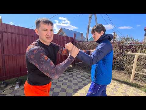 Видео: Простые защиты в драке