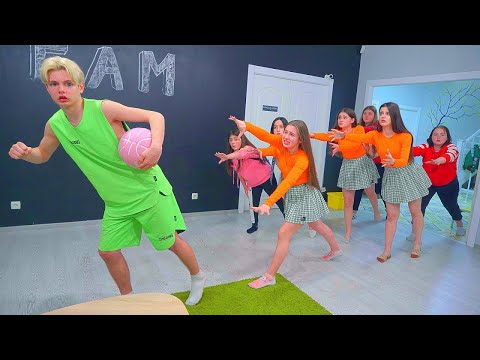 Видео: Баскетболистът е единственото момче в училището! Даяна е шокирана!