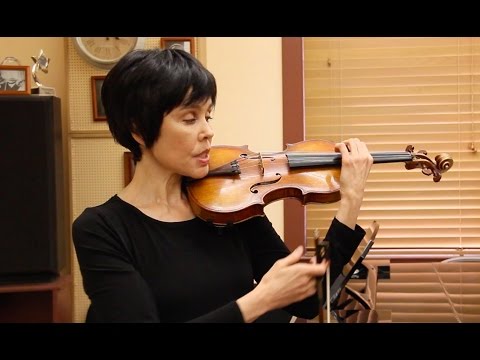 Видео: Техника игры на скрипке — вибрато запястьем