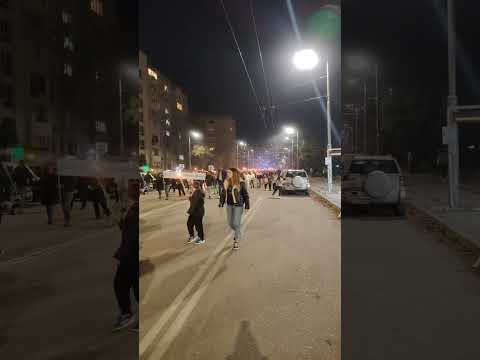 Видео: Протестно шествие в люлин