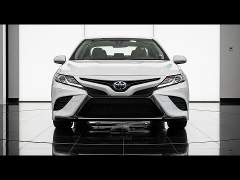 Видео: Toyota Camry Hybrid 2025 — новый уровень стиля, технологий и экономичности