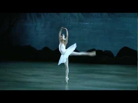 Видео: 1/2 Алина Сомова Лебединое озеро Alina Somova Swan Lake