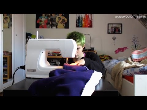 Видео: Не мужчина и не женщина, а кто? Как живут небинарные люди?