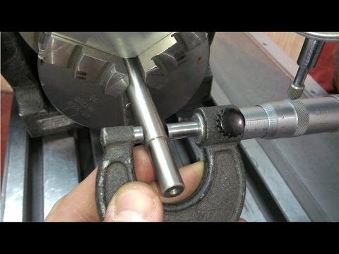 Видео: Как установить и выверить делительную головку на станок