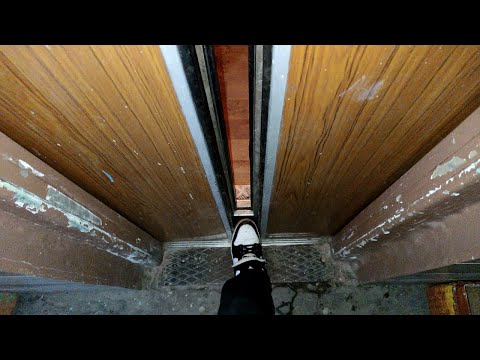 Видео: Лифт (МЛЗ-1981 г.в); V=0,71 м/с; г/п 320 кг (Свердлова 14 подъезд 6; г. Тольятти; 12-й квартал)