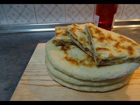 Видео: ЛОБИАНИ-ТРАДИЦИОННЫЕ ГРУЗИНСКИЕ ПИРОГИ(LOBIANI) вкусный и простой рецепт от Inga Avak