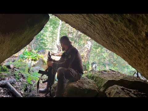 Видео: Дикий Лес Бросает Вызов! Ночь в Пещере с Оружием: Кто за Мной Следит?! 🔪🌲