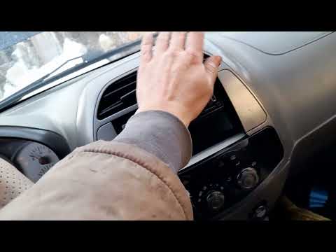 Видео: КАК УБРАТЬ ВОЗДУШНУЮ ПРОБКУ ИЗ СИСТЕМЫ ОХЛАЖДЕНИЯ?(ПОСЛЕ СЛИВА ТОСОЛА,АНТИФРИЗА)ЧЕРИ ТИГГО Т11(2010г