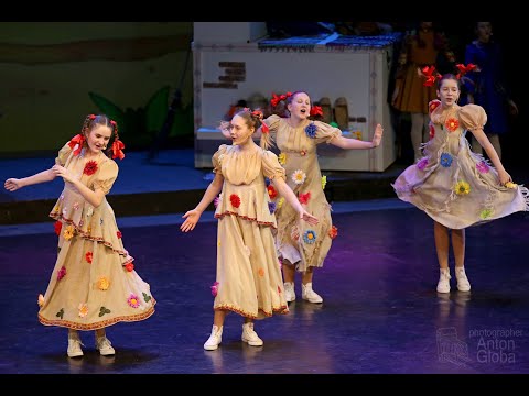 Видео: FOLK БЕЗ ГРАНИЦ, театр Домисолька, Федора. FOLK WITHOUT BORDERS, theater Domisolka, Fedora.