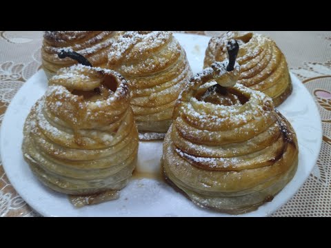 Видео: Груша в слоеном тесте рецепт "Слойки с грушей"