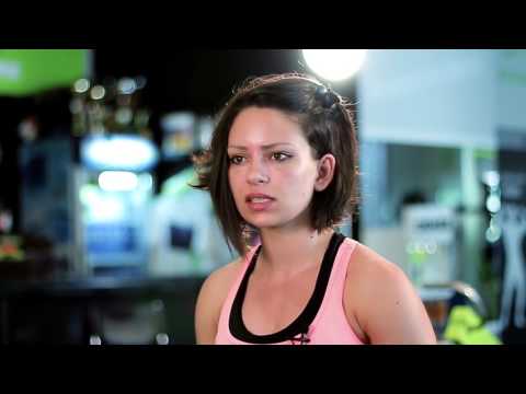 Видео: Тяга с прави крака