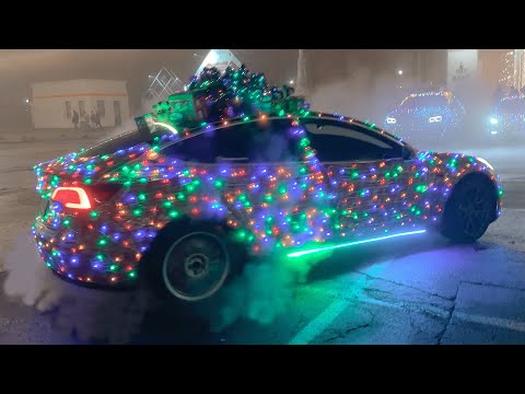 Видео: НОВОГОДНИЕ ШАШКИ ПО КИЕВУ НА M8,Х6М, И 3-х TESLA !