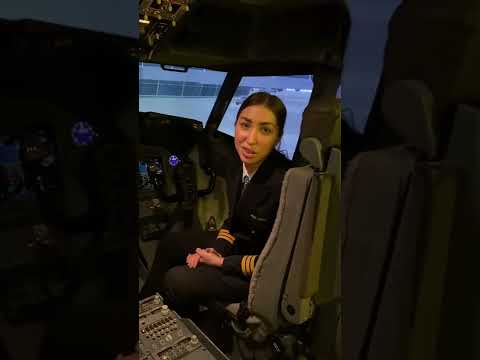 Видео: Интервью с женщиной пилотом Марией из авиакомпании Победа