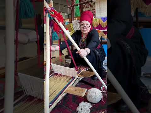 Видео: Алаша тоқу өнері -бегзат өнер.